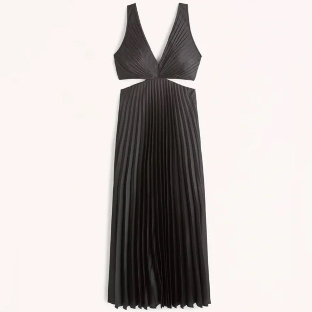 Abercrombie Giselle pleated cutout maxi dress
